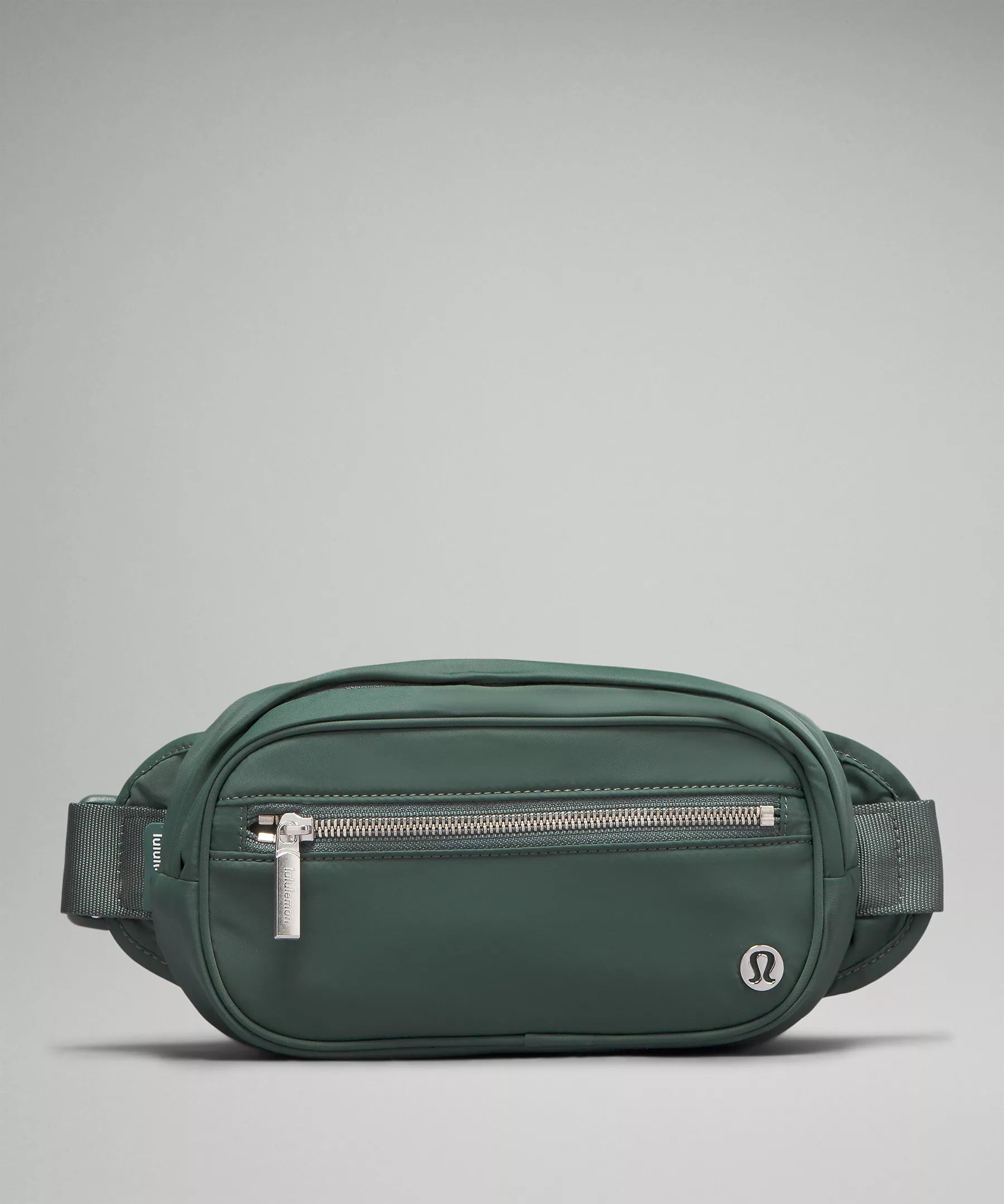 1.8L Lululemon Wunderlust Belt Bag