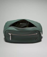 1.8L Lululemon Wunderlust Belt Bag